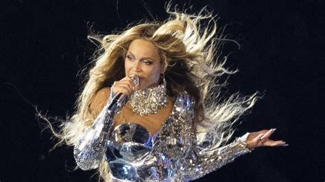 Der Tag: Beyoncé posiert nackt für ihr neues Album